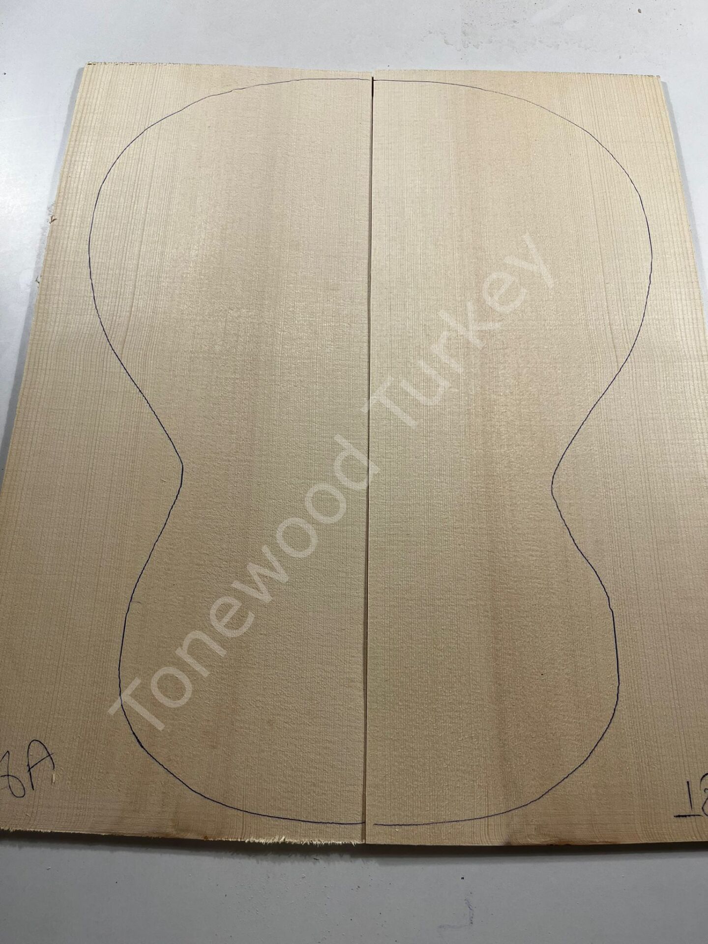 AAA Grade German Spruce Acoustic Guitar Soundboard Top Wood #18