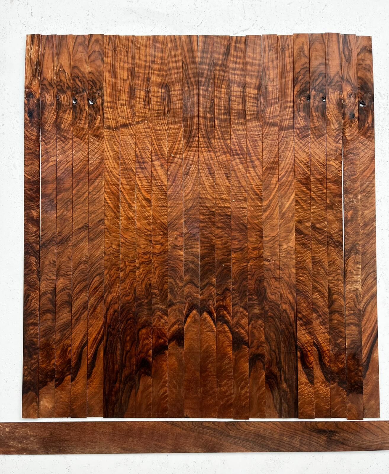 Bastogne Flame Walnut Oud Ribs Set No:4