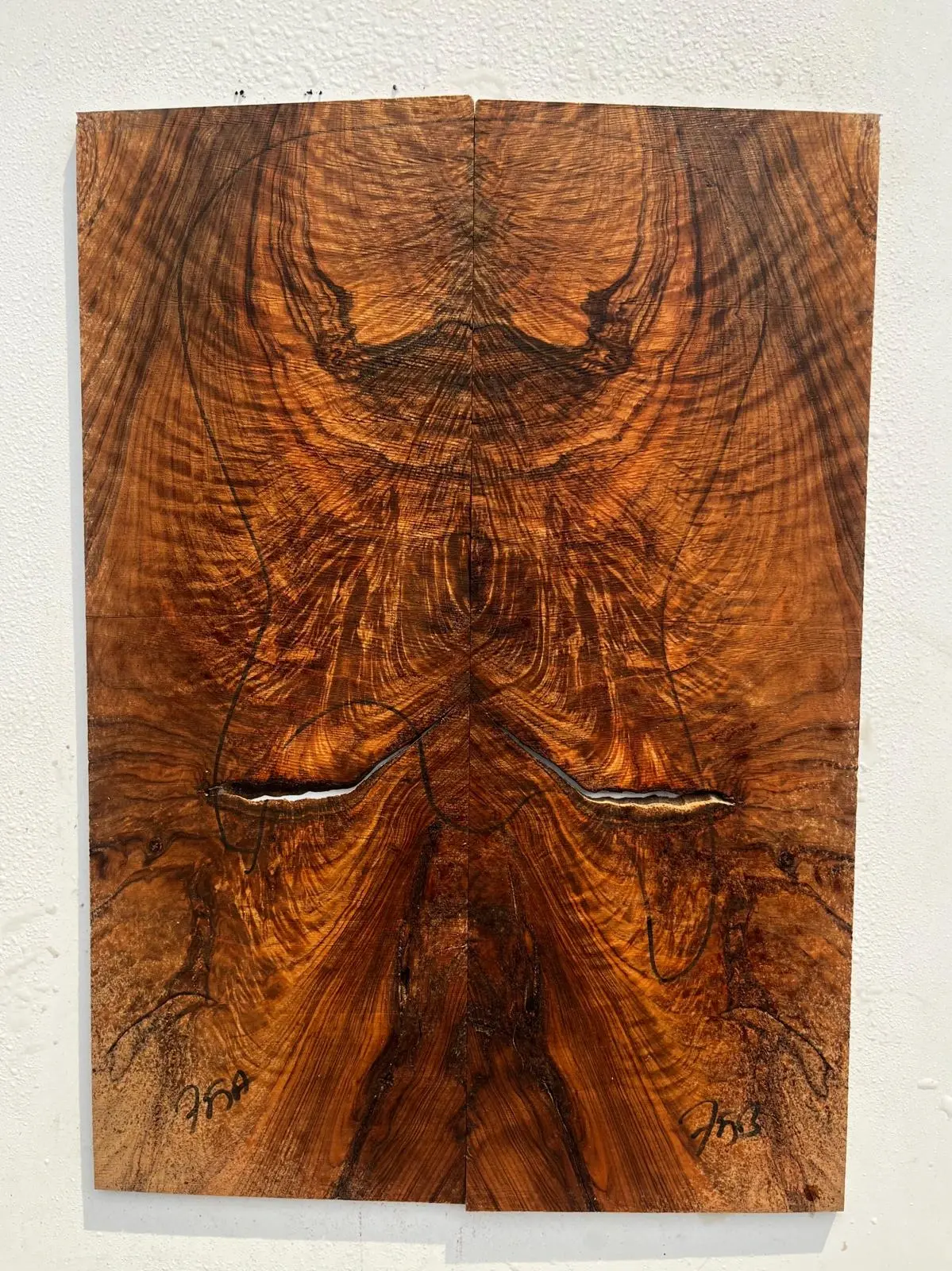 MG Bastogne Walnut Drop Top Luthier Guitar Figured Wood Bookmatched Set No75