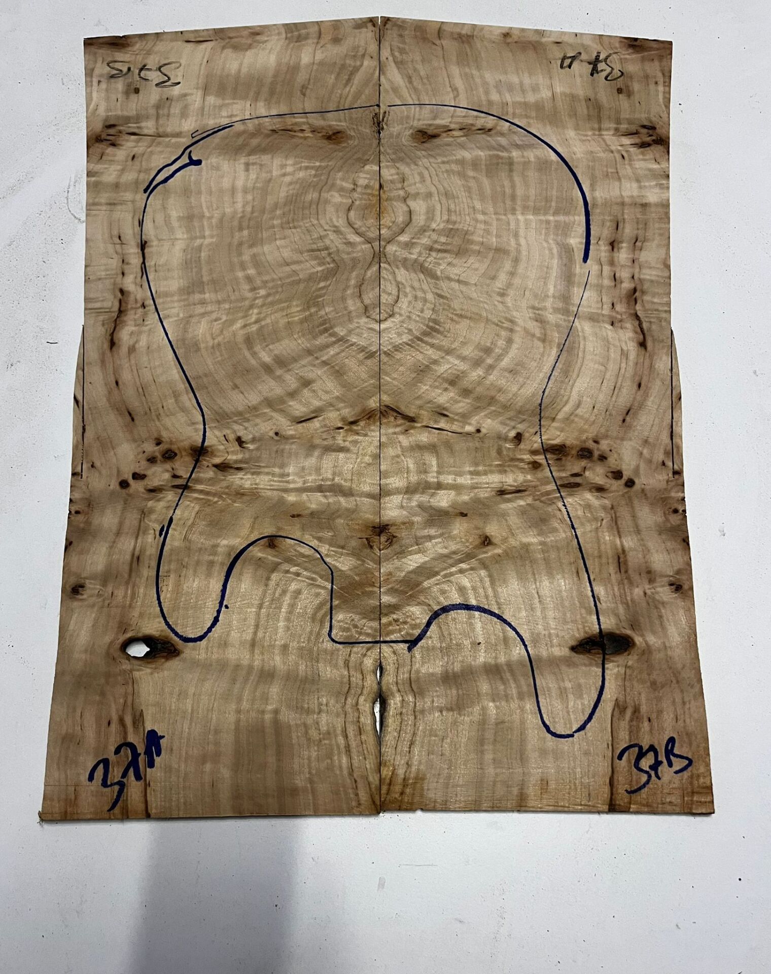 AAA Grade Poplar Mappa Burl Bookmatched Guitar Drop Top Luthier Tonewood #37