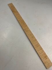 Janjanlı Kelebek Akçaağaç Bağlama Klavyesi