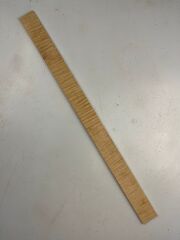 Janjanlı Kelebek Akçaağaç Bağlama Klavyesi