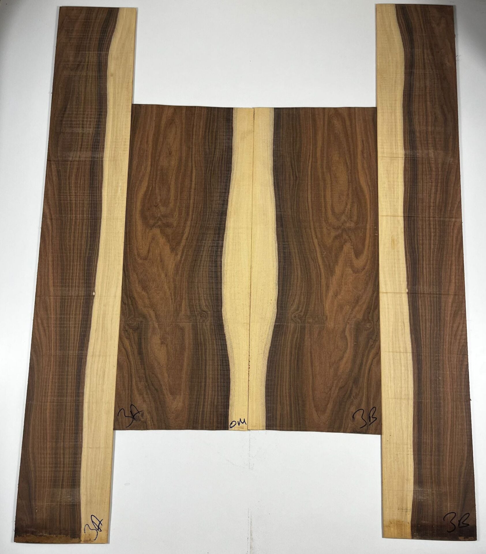 Master Grade Amazon Rosewood Acoustic Guitar Back And Sides set No:03