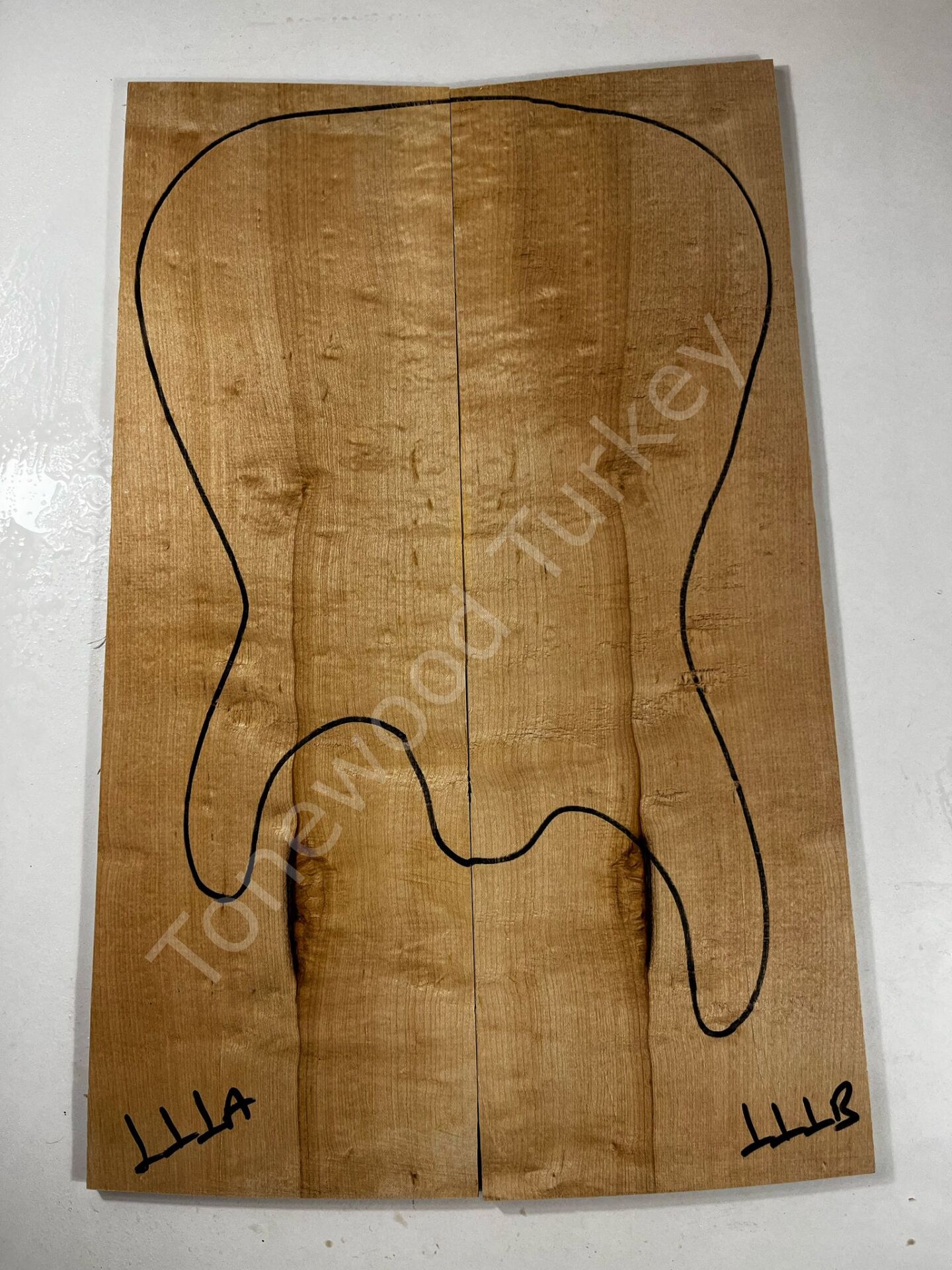 Inkline Quilted Maple Drop Top Luthier Guitar Figured Wood Bookmatched Set No:111