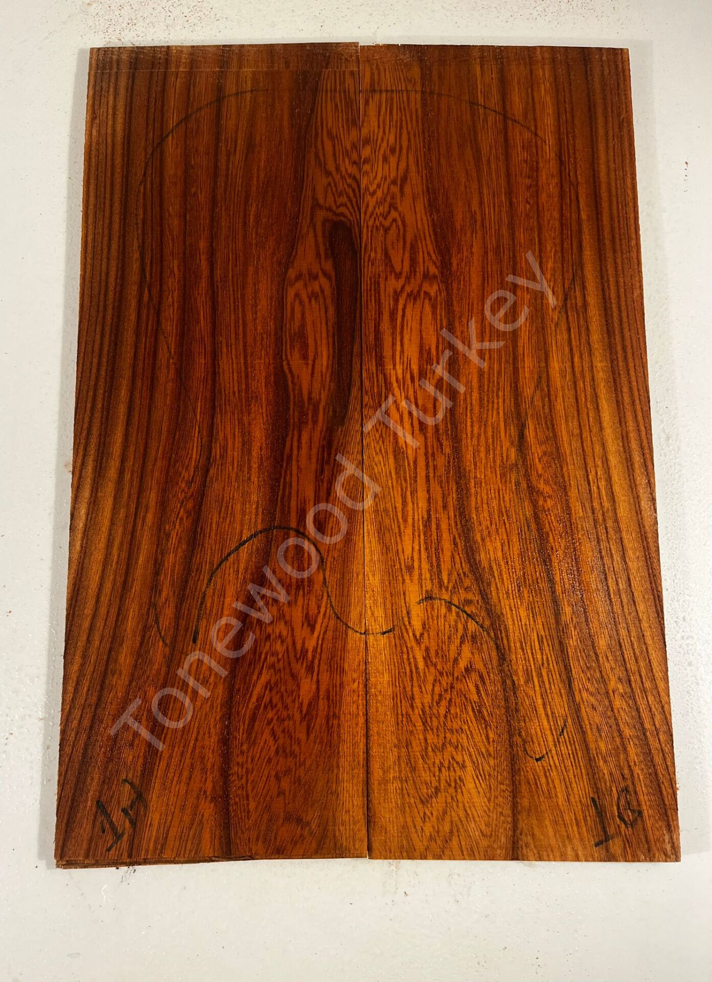 Pearwood Drop Top Luthier Guitar Figured Wood Bookmatched Set No:1